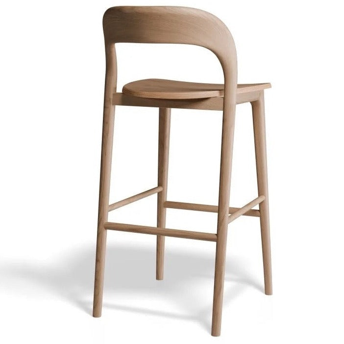 Mia Stool