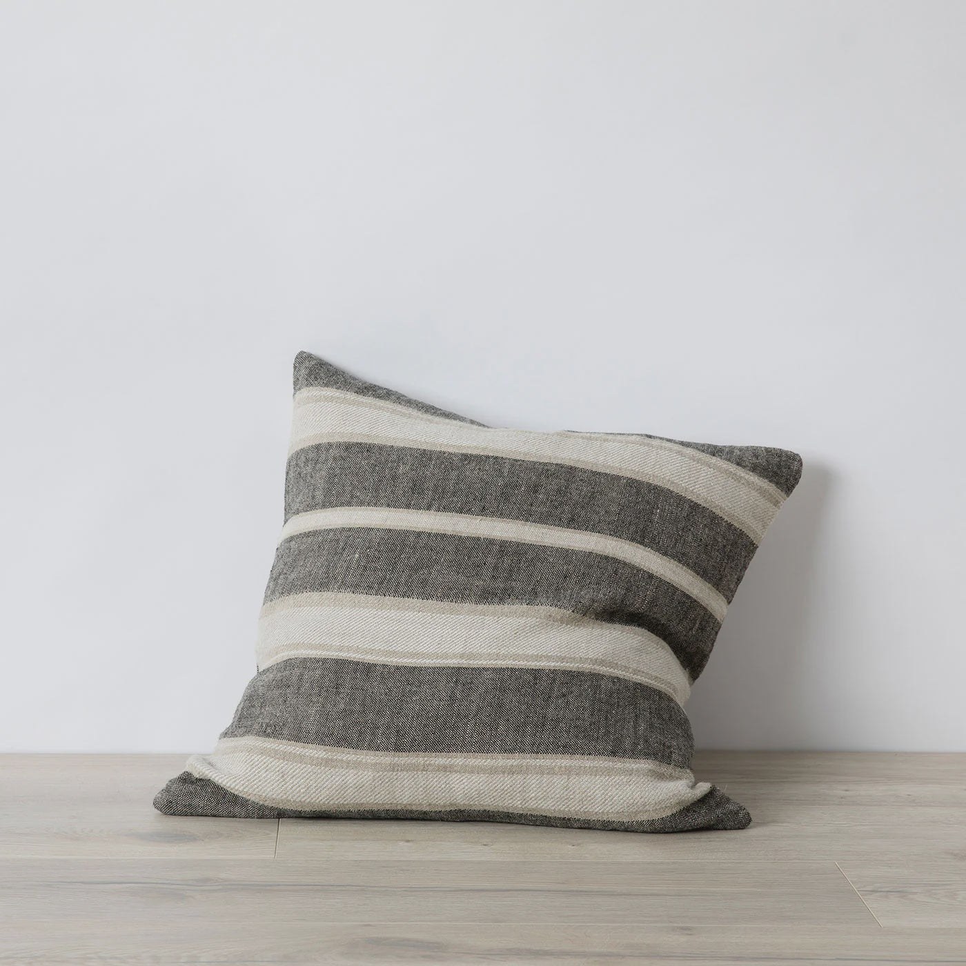 Mira Linen Cushions - Enzo