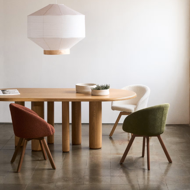 Mailen Dining Table